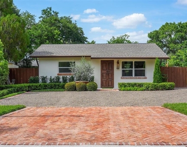 10541 3rd Avenue - Photo Thumbnail 2