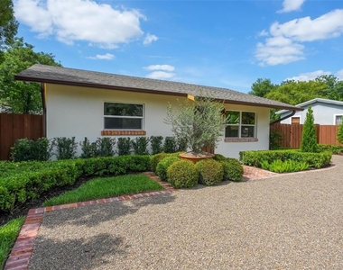 10541 3rd Avenue - Photo Thumbnail 43