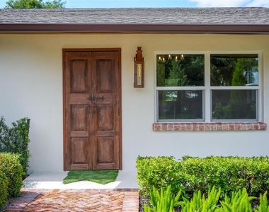 10541 3rd Avenue - Photo Thumbnail 3