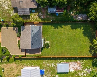 10541 3rd Avenue - Photo Thumbnail 51