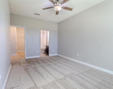 3134 River Springs Boulevard - Photo Thumbnail 19