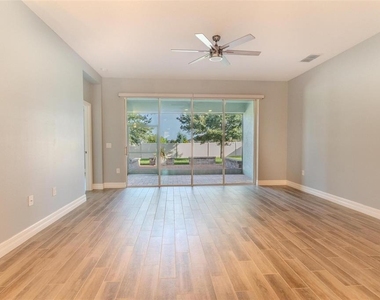 3134 River Springs Boulevard - Photo Thumbnail 8