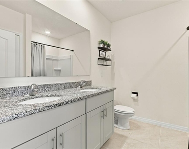 2711 Silver Canoe Drive - Photo Thumbnail 24