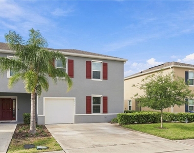 2711 Silver Canoe Drive - Photo Thumbnail 2