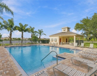 2711 Silver Canoe Drive - Photo Thumbnail 37