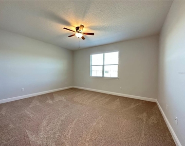 3430 Sagebrush Street - Photo Thumbnail 6