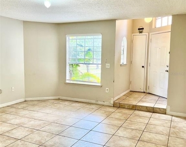 401 Fountainhead Circle - Photo Thumbnail 3