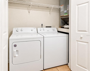 4524 Commander Drive - Photo Thumbnail 9