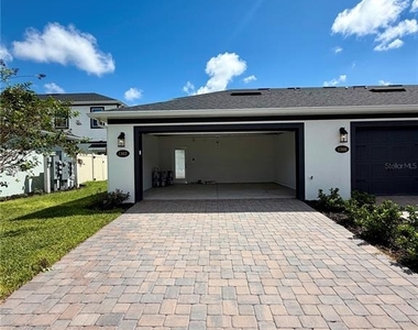 1362 Moutn Royal Drive - Photo Thumbnail 11