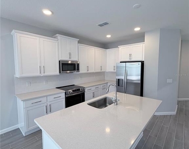 1362 Moutn Royal Drive - Photo Thumbnail 6