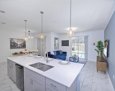 984 Leader Street - Photo Thumbnail 8