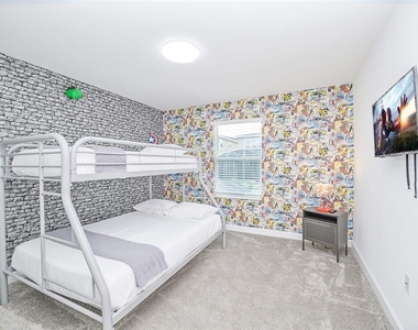 984 Leader Street - Photo Thumbnail 17