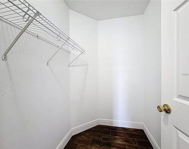 3004 Julip Drive - Photo Thumbnail 23