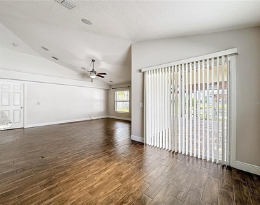 3004 Julip Drive - Photo Thumbnail 12