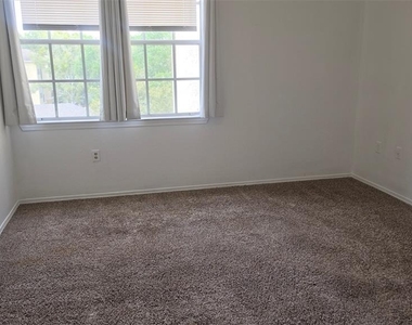 2544 Robert Trent Jones Drive - Photo Thumbnail 29