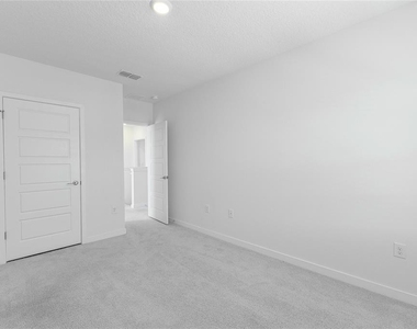 305 Talisi Loop - Photo Thumbnail 9