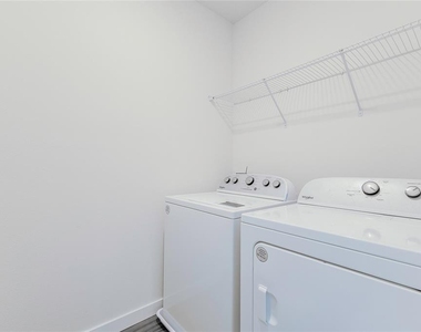 305 Talisi Loop - Photo Thumbnail 21