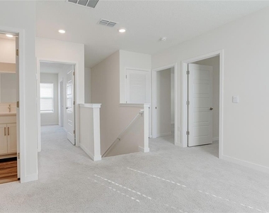 305 Talisi Loop - Photo Thumbnail 13