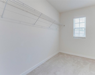 305 Talisi Loop - Photo Thumbnail 16