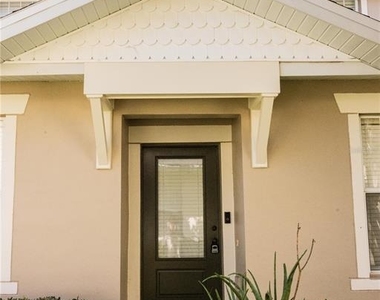 5428 Caramella Drive - Photo Thumbnail 5