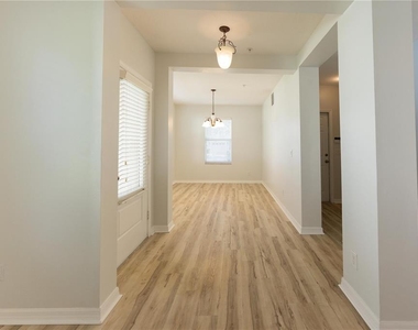 5428 Caramella Drive - Photo Thumbnail 6