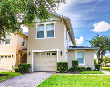 5428 Caramella Drive - Photo Thumbnail 2