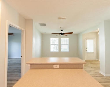 5428 Caramella Drive - Photo Thumbnail 18