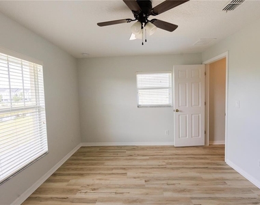 5428 Caramella Drive - Photo Thumbnail 28