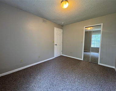 2036 Royal Bay Boulevard - Photo Thumbnail 9