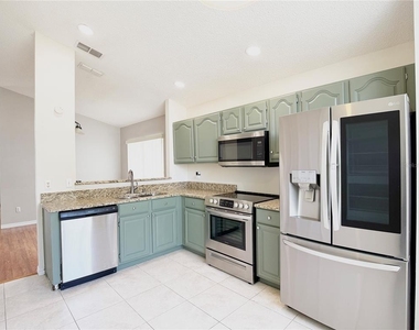 323 Allison Avenue - Photo Thumbnail 3