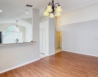 323 Allison Avenue - Photo Thumbnail 7