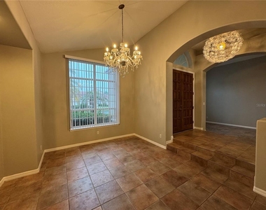 2521 Roat Drive - Photo Thumbnail 3
