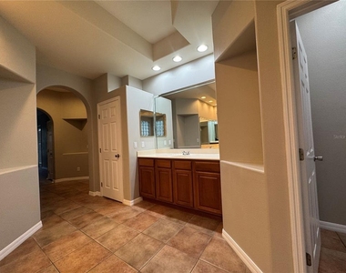 2521 Roat Drive - Photo Thumbnail 16