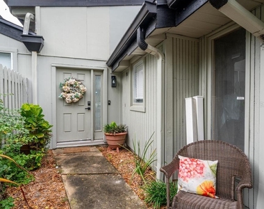 2031 Lake Alden Drive - Photo Thumbnail 28