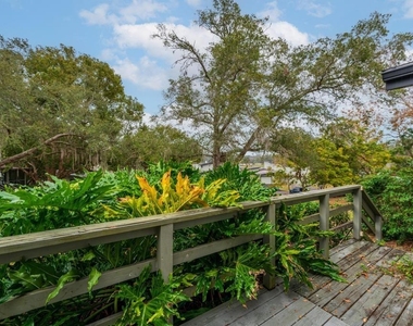 2031 Lake Alden Drive - Photo Thumbnail 30