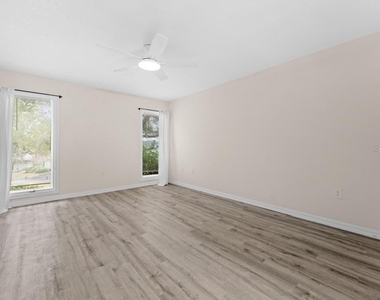 2031 Lake Alden Drive - Photo Thumbnail 12