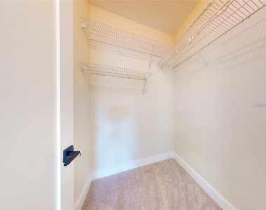 804 Soft Pine Court - Photo Thumbnail 13