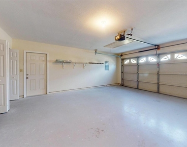 804 Soft Pine Court - Photo Thumbnail 16