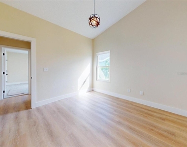 804 Soft Pine Court - Photo Thumbnail 8