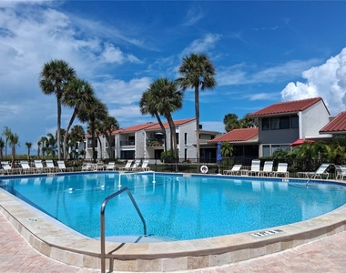 500 Park Boulevard S - Photo Thumbnail 21