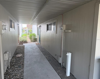 500 Park Boulevard S - Photo Thumbnail 3