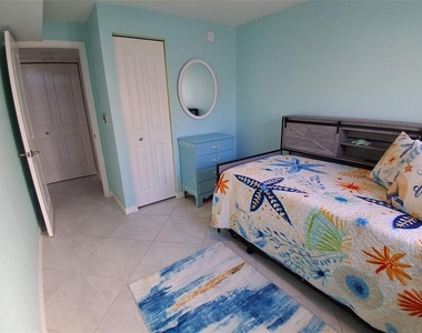 500 Park Boulevard S - Photo Thumbnail 16