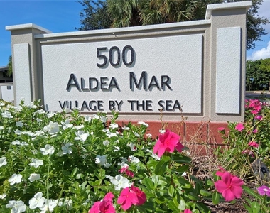 500 Park Boulevard S - Photo Thumbnail 1