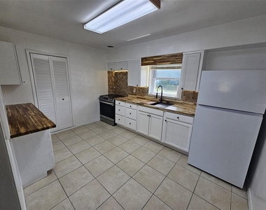 127 Anarece Avenue - Photo Thumbnail 8