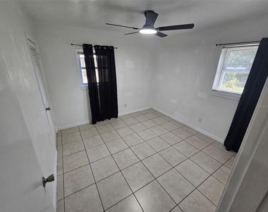 127 Anarece Avenue - Photo Thumbnail 14