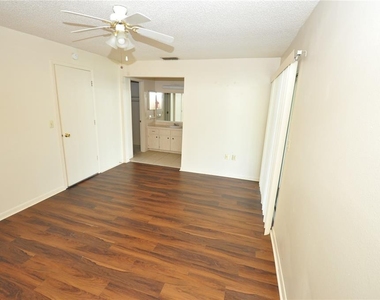 145 Shannon Drive - Photo Thumbnail 9