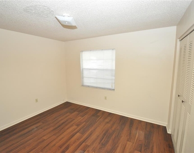 145 Shannon Drive - Photo Thumbnail 5