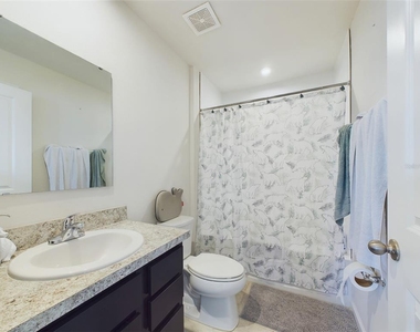 1424 Feather Lane - Photo Thumbnail 19