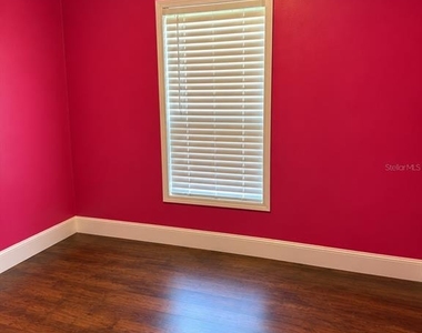 613 Queens Road - Photo Thumbnail 7