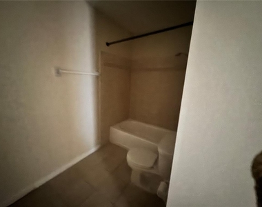2004 Sw 73rd Terrace - Photo Thumbnail 16
